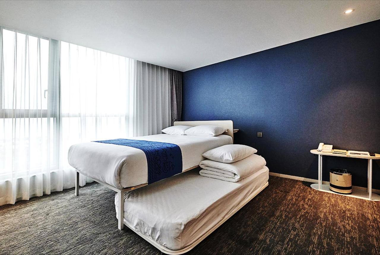 סאוגוויפו Jeju Pureun Hotel מראה חיצוני תמונה